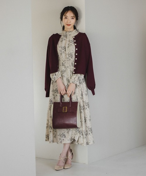 Andemiu（アンデミュウ）の「【WEB限定】パールカーディガン176417（カーディガン/ボレロ・レディース・ブラック/ブラウン/ボルドー/ブルー/グリーン/アイボリー・FREE）」の10枚目の写真