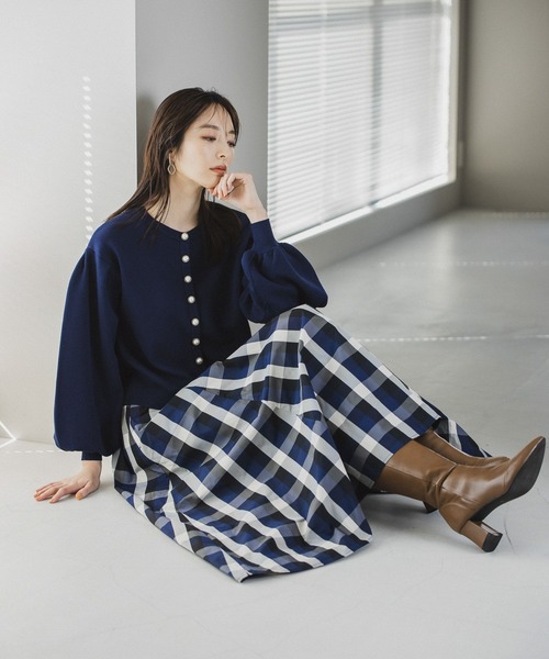 Andemiu（アンデミュウ）の「【WEB限定】パールカーディガン176417（カーディガン/ボレロ・レディース・ブラック/ブラウン/ボルドー/ブルー/グリーン/アイボリー・FREE）」の20枚目の写真