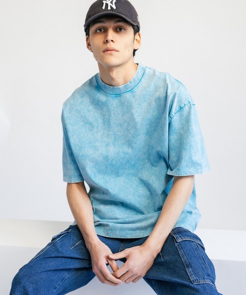 Ressaca(レサーカ)の「オーバーサイズ ユーズド加工 半袖 クルーネック無地Tシャツ(Tシャツ/カットソー・メンズ・カーキ/ブラック/ライトブルー/チャコールグレー/ベージュ/パープル/ブラウン/ピンク・S/M/L/XL)」の2枚目の写真