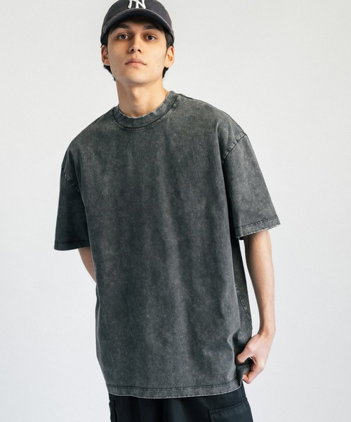 Ressaca(レサーカ)の「オーバーサイズ ユーズド加工 半袖 クルーネック無地Tシャツ(Tシャツ/カットソー・メンズ・カーキ/ブラック/ライトブルー/チャコールグレー/ベージュ/パープル/ブラウン/ピンク・S/M/L/XL)」の9枚目の写真