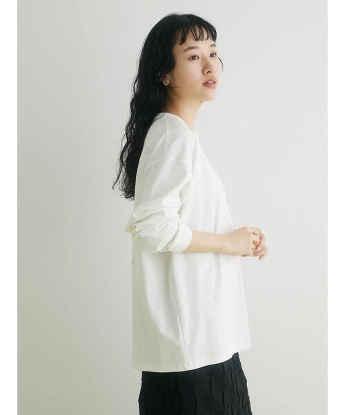 CRAFT STANDARD BOUTIQUE(クラフトスタンダードブティック)の「BOUTIQUE L/S TEE-D(Tシャツ/カットソー・レディース・オフホワイト/ブラック/カーキ・M/XL/L)」の10枚目の写真