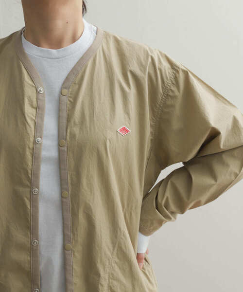 DANTON(ダントン)の「DANTON SHIRTS CARDIGAN(ノーカラージャケット・レディース・ベージュ/パープル/ライトグレー・38)」の3枚目の写真