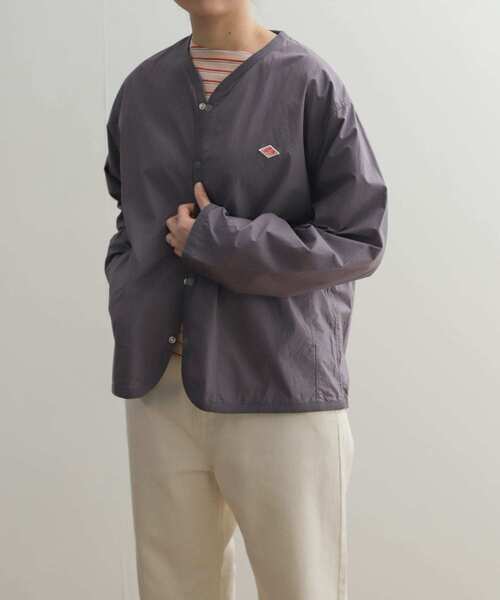 DANTON(ダントン)の「DANTON SHIRTS CARDIGAN(ノーカラージャケット・レディース・ベージュ/パープル/ライトグレー・38)」の1枚目の写真
