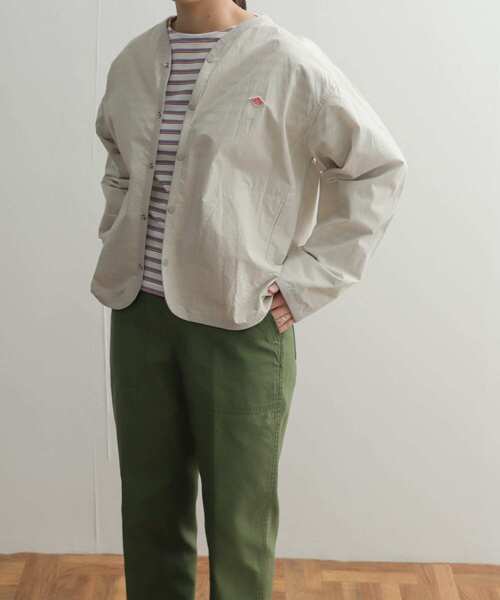 DANTON(ダントン)の「DANTON SHIRTS CARDIGAN(ノーカラージャケット・レディース・ベージュ/パープル/ライトグレー・38)」の7枚目の写真