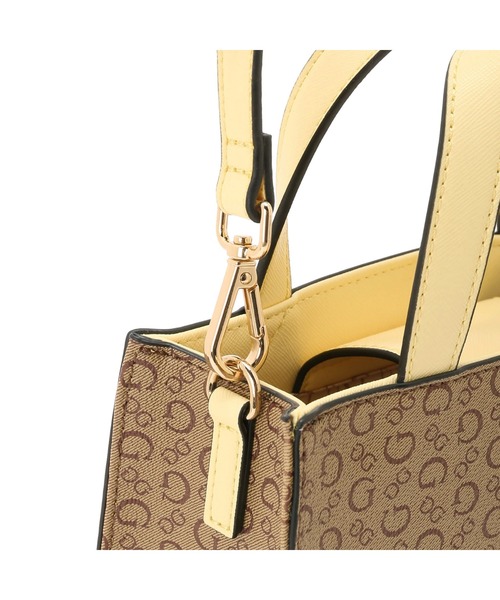 Guess（ゲス）の「GELBER Mini Tote（トートバッグ・レディース・ホワイト/ベージュ/ブラウン・ONE SIZE）」の12枚目の写真