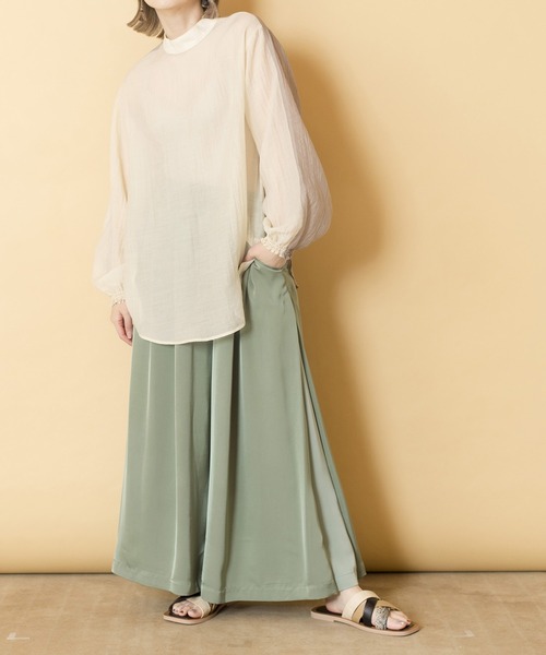 OSMOSIS（オズモーシス）の「バイカラーサイドタックパンツ（その他パンツ・レディース・ブラック/ベージュ/グリーン・ONE SIZE）」の14枚目の写真
