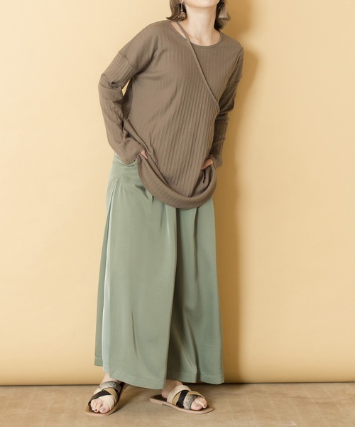 OSMOSIS（オズモーシス）の「バイカラーサイドタックパンツ（その他パンツ・レディース・ブラック/ベージュ/グリーン・ONE SIZE）」の18枚目の写真