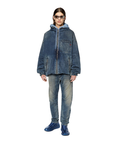 DIESEL(ディーゼル)の「メンズ 23SS デニムパンツ ジョグジーンズ ルーズフィット リヨセル(デニムパンツ・メンズ・インディゴブルー・30inch/32inch/34inch/28inch)」の6枚目の写真