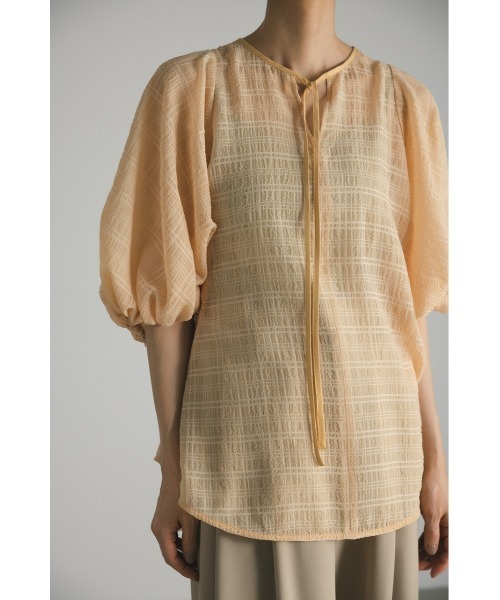 STYLEMIXER(スタイルミキサー)の「シアーサッカーボリュームブラウス(シャツ/ブラウス・レディース・オレンジ/ブラック/アイボリー・FREE)」の19枚目の写真
