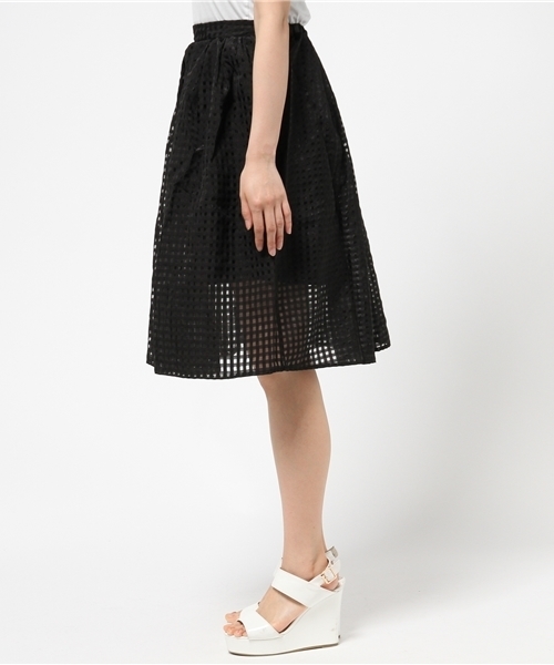 WEGO（ウィゴー）の「WEGO/オーガンジーミディスカート　（スカート・レディース・ホワイト/ブラック・FREE）」の4枚目の写真