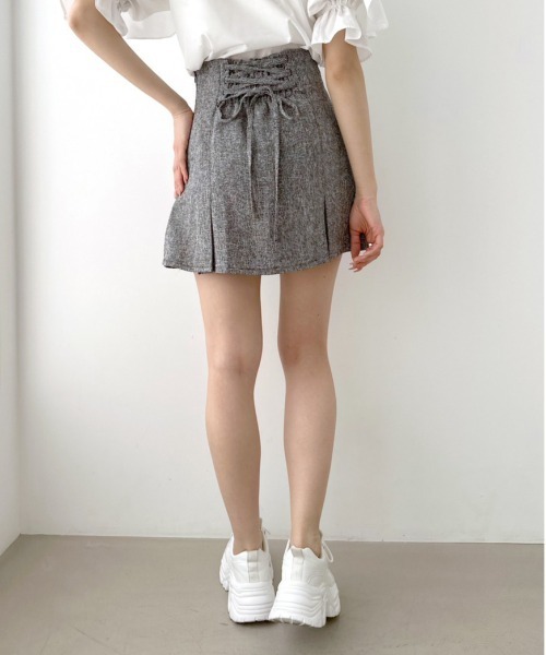 OLIVE des OLIVE(オリーブデオリーブ)の「バックレースアッププリーツミニスカート(スカート・レディース・チェック/スミクロ/ネイビー/オフホワイト・FREE)」の10枚目の写真
