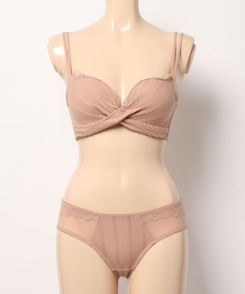 【るる】Salute ブラジャーショーツ２枚セット 新品 楽天市場】サルート（インナー・下着・ランジェリー｜レディース