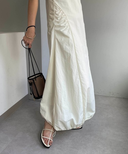 CAPRICIEUX LE'MAGE（カプリシューレマージュ）の「ドロストキャミワンピース（ワンピース・レディース・ブラック/ホワイト・FREE/S）」の9枚目の写真