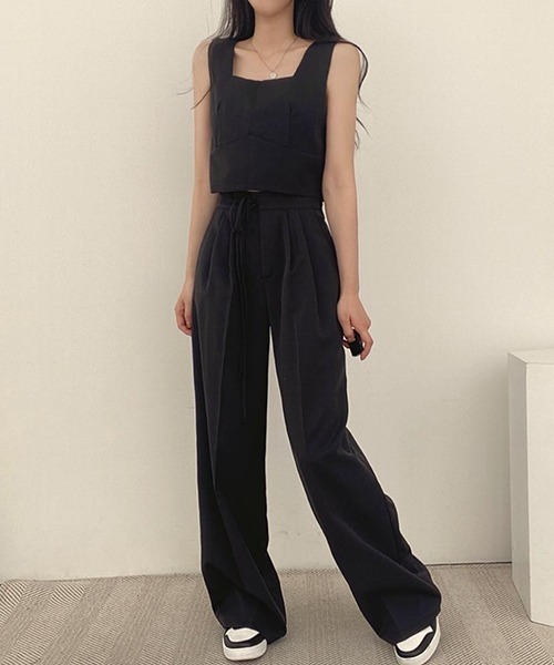 FREE STYLISTS（フリー スタイリスト）の「YUGA_YGMC スクエアネック トップス + ワイドレングスパンツ　セットアップ（アンサンブル・レディース・ライトグレー/ブラック・FREE）」の8枚目の写真