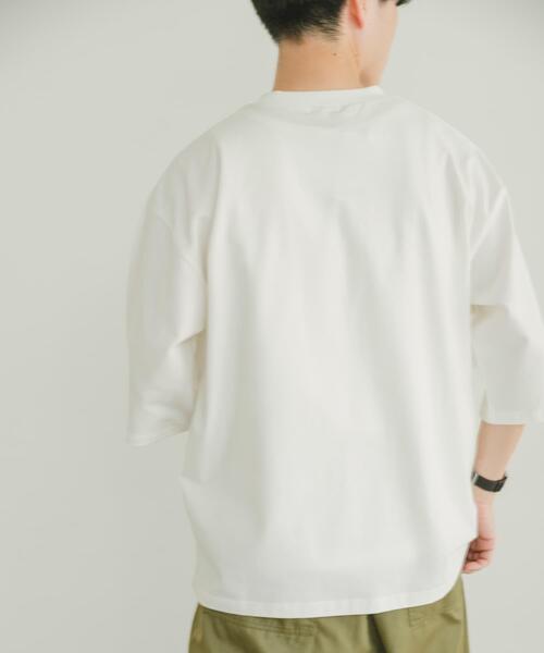 ITEMS URBANRESEARCH（アイテムズ アーバンリサーチ）の「クルーネックハンソデTシャツ（Tシャツ/カットソー・レディース・チャコールグレー/グレー系その他/ブルー系その他/ホワイト系その他/ホワイト・SMALL/MEDIUM）」の6枚目の写真