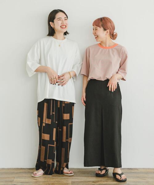 ITEMS URBANRESEARCH（アイテムズ アーバンリサーチ）の「クルーネックハンソデTシャツ（Tシャツ/カットソー・レディース・チャコールグレー/グレー系その他/ブルー系その他/ホワイト系その他/ホワイト・SMALL/MEDIUM）」の14枚目の写真