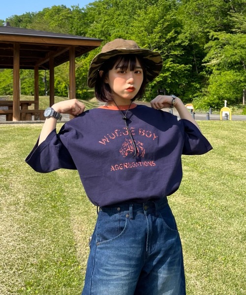 WudgeBoy（ワッジボーイ）の「WudgeBoy lion logo ringar Tee（Tシャツ/カットソー・レディース・カーキ/スミクロ/ネイビー・MEDIUM/LARGE）」の5枚目の写真
