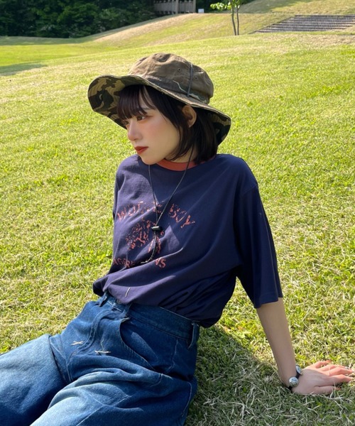 WudgeBoy（ワッジボーイ）の「WudgeBoy lion logo ringar Tee（Tシャツ/カットソー・レディース・カーキ/スミクロ/ネイビー・MEDIUM/LARGE）」の6枚目の写真