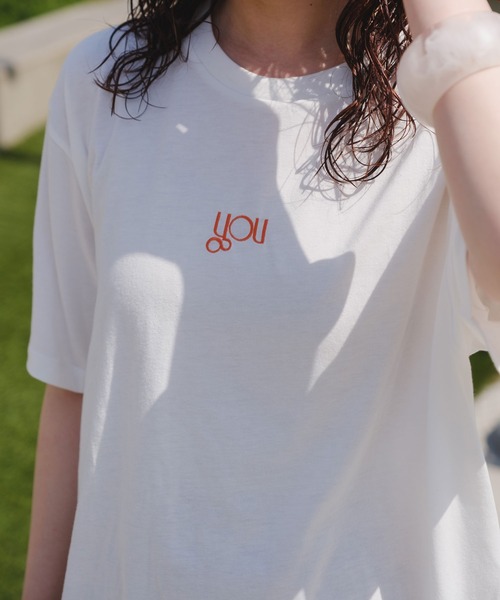 Kastane（カスタネ）の「【UNISEX/サイズ展開あり】SIXSENCE バックプリントTee（Tシャツ/カットソー・レディース・グレー/オフホワイト/イエロー・S/L）」の21枚目の写真