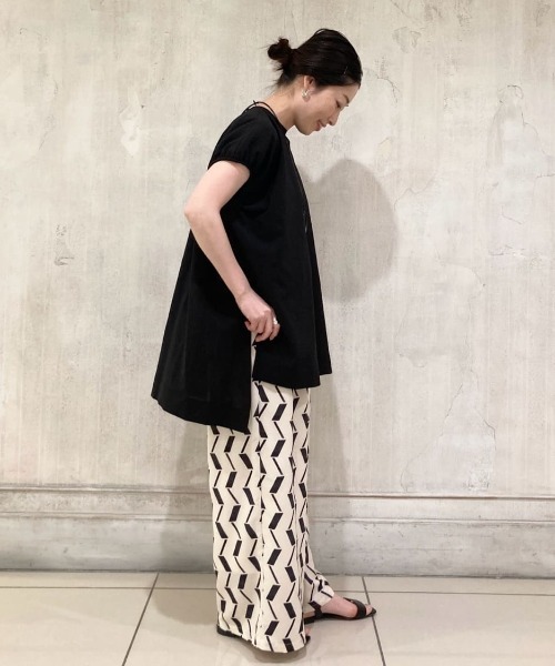 BEARDSLEY（ビアズリー）の「ドライプルオーバー（シャツ/ブラウス・レディース・ブラック・FREE）」の17枚目の写真