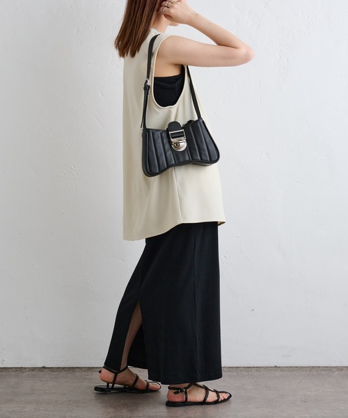 COLONY 2139（コロニートゥーワンスリーナイン）の「フェイクレザーキルティングバッグ（ショルダーバッグ・レディース・ブラック/オフホワイト・FREE）」の20枚目の写真