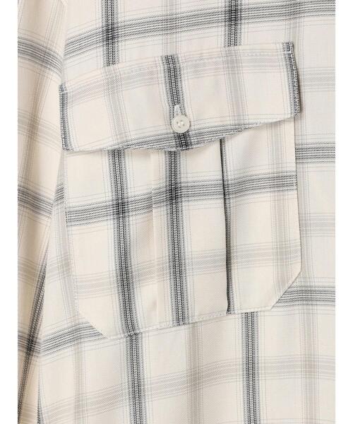 AMERICAN HOLIC（アメリカンホリック）の「イージーケアWポケットシャツワンピース（シャツワンピース・レディース・ブラック×ホワイト/ブラック/ホワイト系その他7/ネイビー系3・M/L）」の10枚目の写真