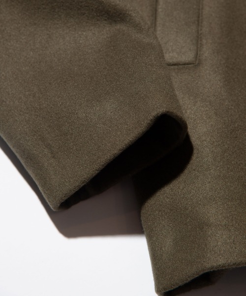 glamb（グラム）の「Spared Neck Coat / スペアードネックコート（ピーコート・メンズ・カーキ/ブラック・S/L/M）」の21枚目の写真