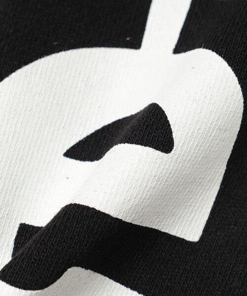 BEAMS T（ビームスティー）の「BEAMS T / NEW YORK クルーネック スウェット（スウェット・メンズ・ブラック/グレー・LARGE/MEDIUM/SMALL/X-LARGE）」の10枚目の写真