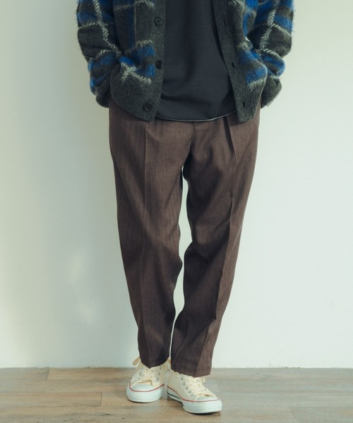 ITEMS URBANRESEARCH（アイテムズ アーバンリサーチ）の「ウエストイージーヘリンボーンテーパードパンツ（その他パンツ・メンズ・ブラック/ブラウン・LARGE/MEDIUM）」の2枚目の写真