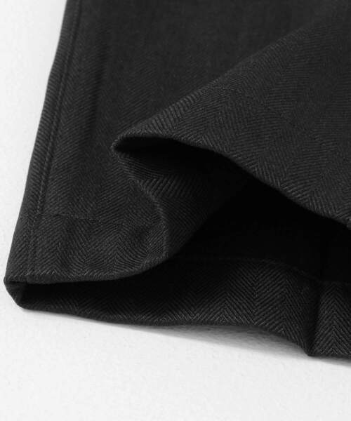 ITEMS URBANRESEARCH（アイテムズ アーバンリサーチ）の「ウエストイージーヘリンボーンテーパードパンツ（その他パンツ・メンズ・ブラック/ブラウン・LARGE/MEDIUM）」の19枚目の写真
