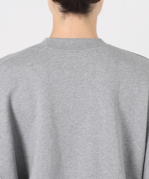 PRE_(プレ)の「【PRE_/プレ】別注cropped Big sleeve sweat Pullover(スウェット・レディース・チャコールグレー/ホワイト・FREE)」の12枚目の写真