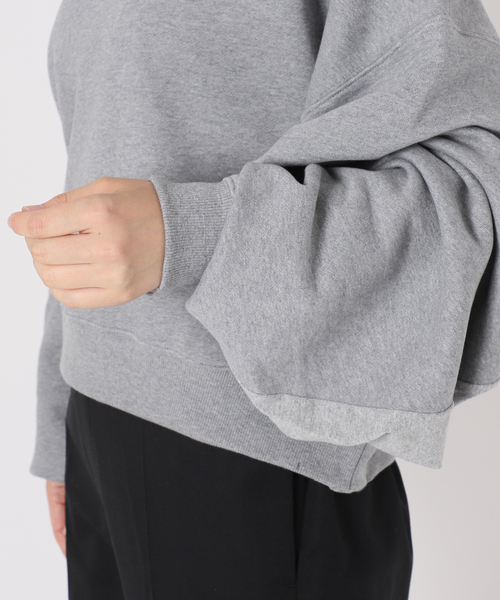 PRE_(プレ)の「【PRE_/プレ】別注cropped Big sleeve sweat Pullover(スウェット・レディース・チャコールグレー/ホワイト・FREE)」の9枚目の写真