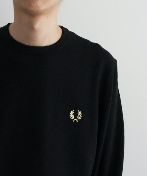 FRED PERRY(フレッドペリー)の「FRED PERRY CLASSIC CREW NECK JUMPER(ニット/セーター・メンズ・ブラック・M/S)」の4枚目の写真