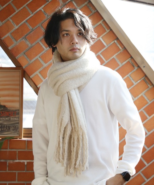 ８(eight)（エイト）の「無地ブークレマフラー（マフラー・メンズ・ライトグレー/ブラック/ベージュ/アイボリー/ブルー・FREE）」の6枚目の写真