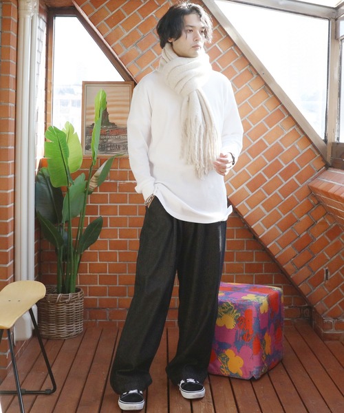 ８(eight)（エイト）の「無地ブークレマフラー（マフラー・メンズ・ライトグレー/ブラック/ベージュ/アイボリー/ブルー・FREE）」の8枚目の写真