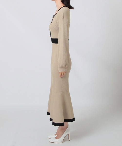 Julia Boutique（ジュリアブティック）の「ロング丈 パイピングマーメイドニットワンピース（ワンピース・レディース・ブラック/ベージュ・LONG）」の11枚目の写真