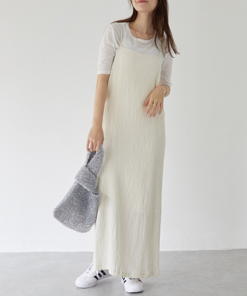 LAVEANGE(ラビアンジェ)の「楊柳カットソーキャミワンピース(ワンピース・レディース・オフホワイト/ブラウン/ブラック・4L/3L/LL/L/M)」の2枚目の写真