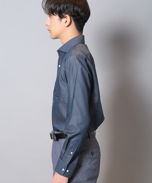 CROWDED CLOSET（クラウデッドクローゼット）の「コットンピンドットビジネスシャツ（シャツ/ブラウス・メンズ・ブラウン/ネイビー・01/04/02/03）」の3枚目の写真