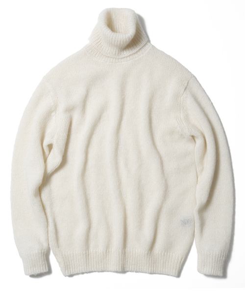 BEAMS（ビームス）の「VAPORIZE /  モヘヤ タートルネック ニット（ニット/セーター・メンズ・ブルー/レッド/ブラック/オフホワイト・LARGE/MEDIUM/SMALL）」の2枚目の写真