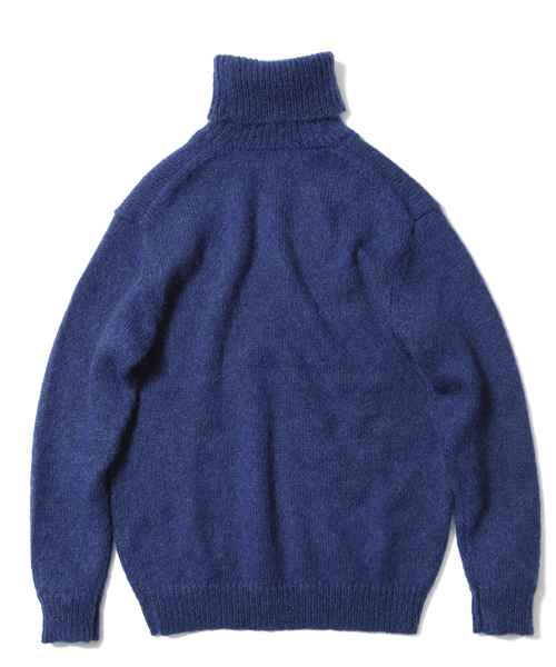 BEAMS（ビームス）の「VAPORIZE /  モヘヤ タートルネック ニット（ニット/セーター・メンズ・ブルー/レッド/ブラック/オフホワイト・LARGE/MEDIUM/SMALL）」の10枚目の写真