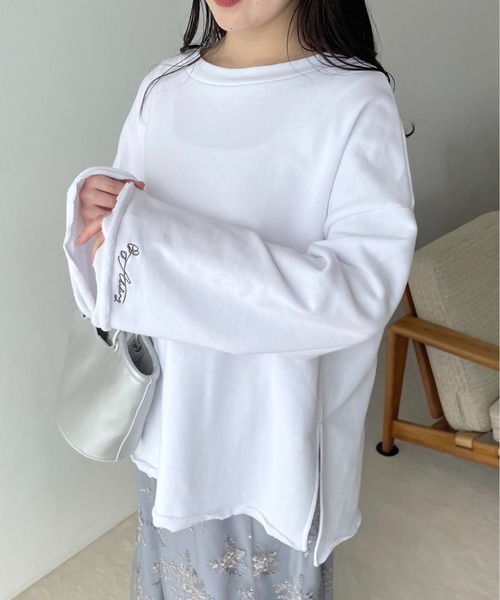 mysty woman（ミスティウーマン）の「ワイドシルエットミニ裏毛プルオーバー　106921（スウェット・レディース・オフホワイト/ブラック/グレー・FREE）」の21枚目の写真