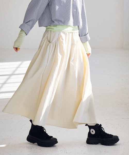 ROPE' PICNIC（ロペピクニック）の「ナイロンギャザーポケットスカート（スカート・レディース・オフホワイト/ブラック/カーキ・38）」の21枚目の写真