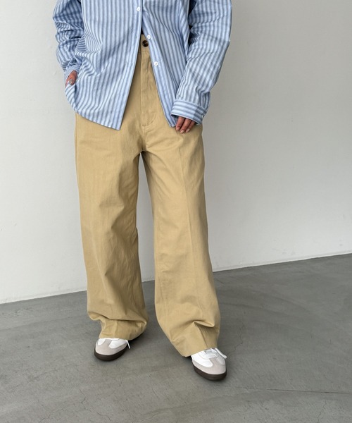 CANAL JEAN(キャナルジーン)の「RCW BLUE LABEL コットンルーズストレートチノパンツ(チノパンツ・レディース・ベージュ/サンドベージュ・SMALL/X-SMALL/X-LARGE/LARGE/MEDIUM)」の5枚目の写真