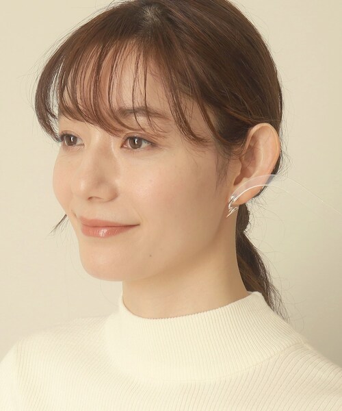 ITS'DEMO(イッツデモ)の「くるりんハートピアス(ピアス(両耳用)・レディース・ピンクゴールド・00)」の6枚目の写真