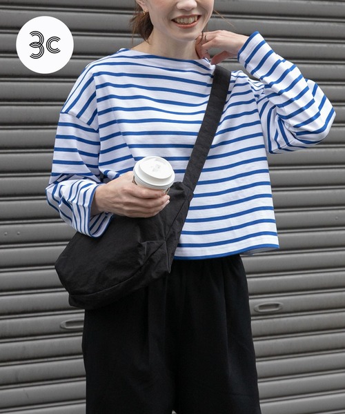 FORK&SPOON（フォークアンドスプーン）の「FORK&SPOON　クロップドボートネックボーダー（Tシャツ/カットソー・レディース・ブルー系その他/ホワイト系その他・1）」の2枚目の写真