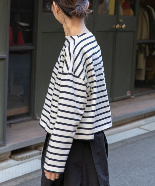 FORK&SPOON（フォークアンドスプーン）の「FORK&SPOON　クロップドボートネックボーダー（Tシャツ/カットソー・レディース・ブルー系その他/ホワイト系その他・1）」の19枚目の写真