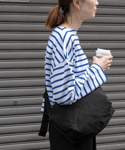 FORK&SPOON（フォークアンドスプーン）の「FORK&SPOON　クロップドボートネックボーダー（Tシャツ/カットソー・レディース・ブルー系その他/ホワイト系その他・1）」の8枚目の写真