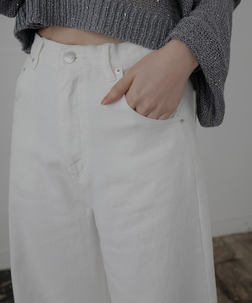 LIAN（リアン）の「カーブデニムパンツ（デニムパンツ・レディース・オフホワイト/ブルー系/ブルー/ブラック・SMALL/MEDIUM）」の9枚目の写真