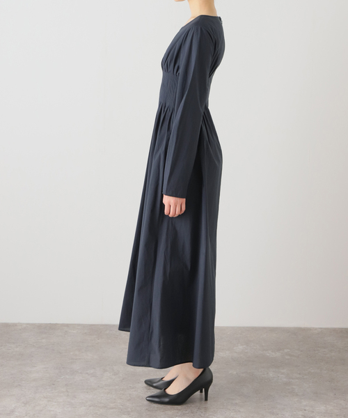 Noble（ノーブル）の「サイドタックシアーワンピース（ワンピース・レディース・ホワイト/ネイビー・36/38）」の7枚目の写真