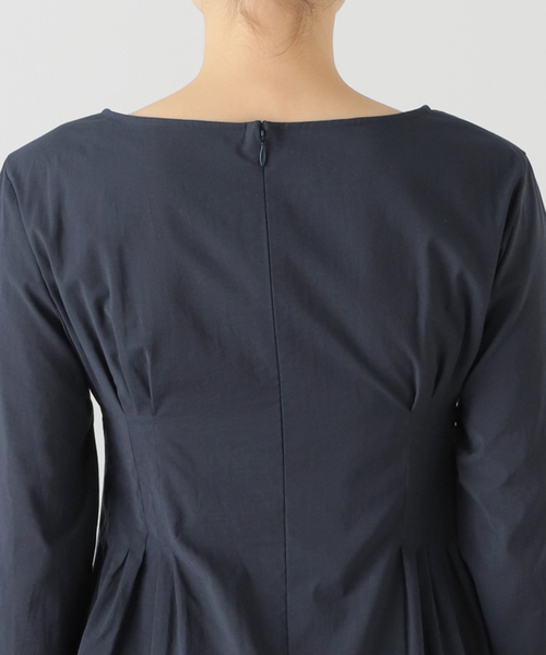 Noble（ノーブル）の「サイドタックシアーワンピース（ワンピース・レディース・ホワイト/ネイビー・36/38）」の4枚目の写真
